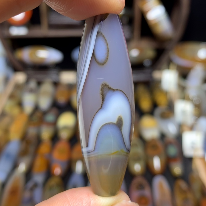 玛瑙/玉髓颈饰未镶嵌