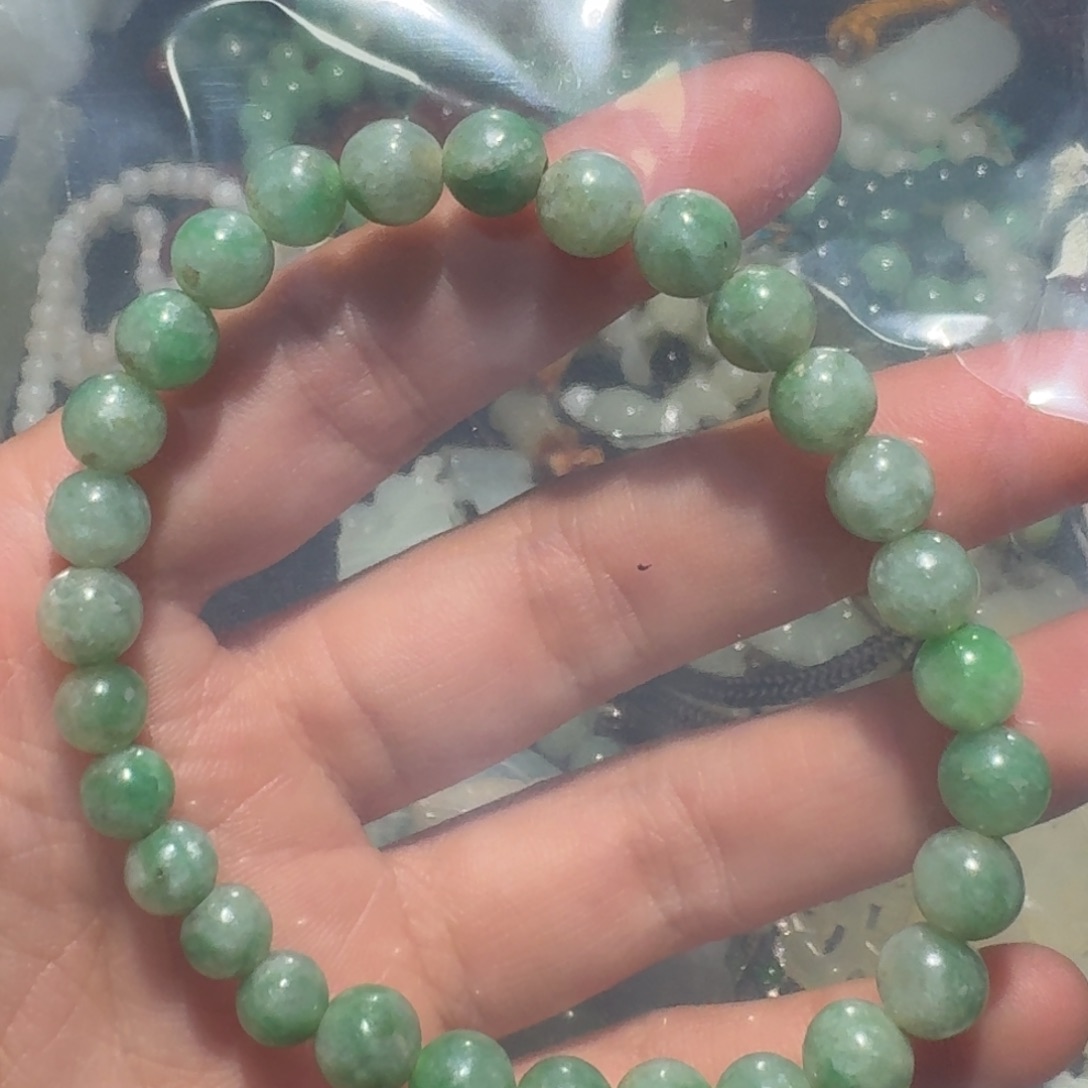 定***情翡翠未镶嵌颈饰11