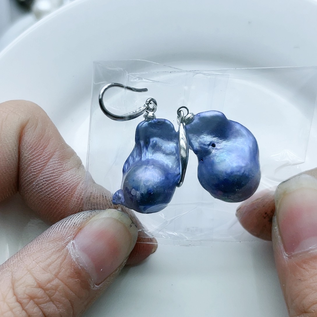 淡水珍珠颈饰钛钢