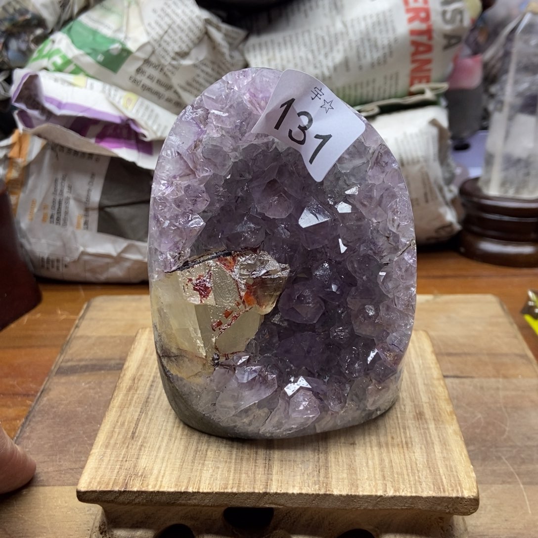 紫晶大型摆件（非配饰）未镶嵌