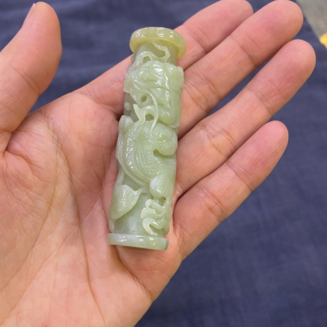 颈饰未镶嵌岫岩老玉（透闪石质玉）智***✔