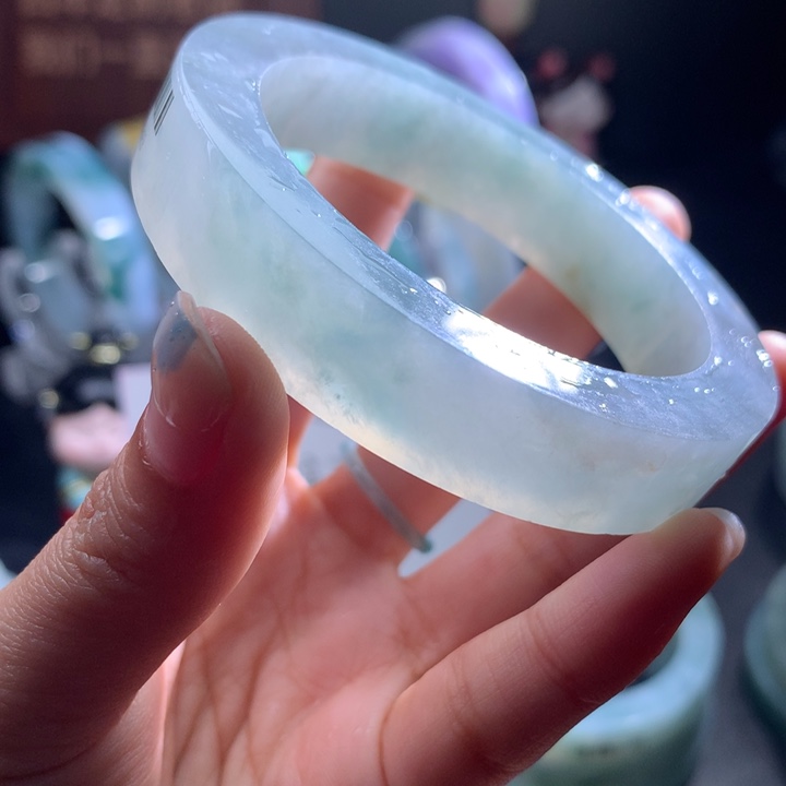 定制翡翠手镯未镶嵌