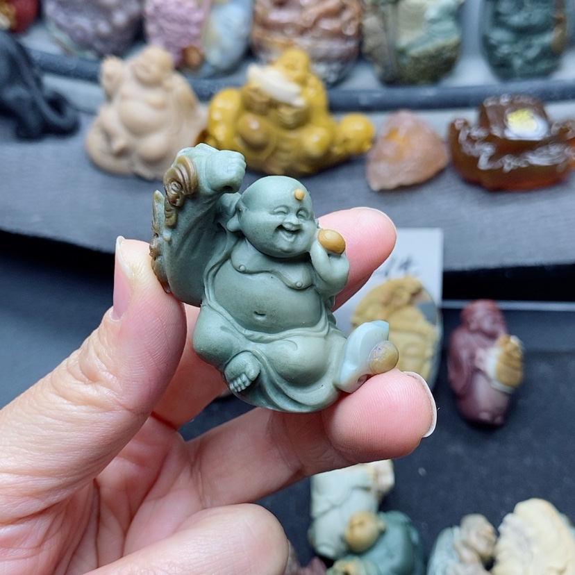【闪购商品】定制石英质玉吊坠未镶嵌