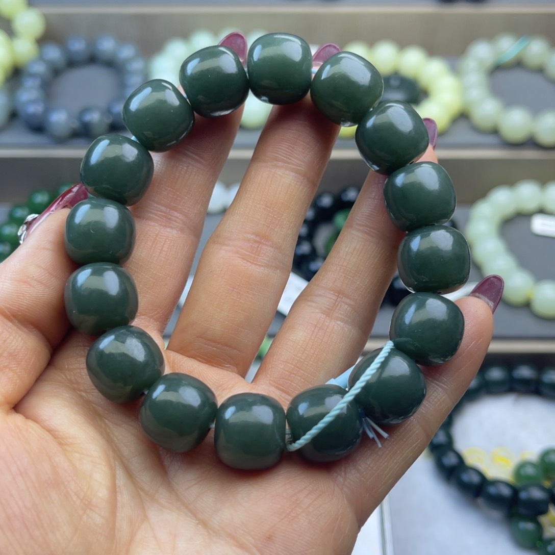 和田玉手链未镶嵌