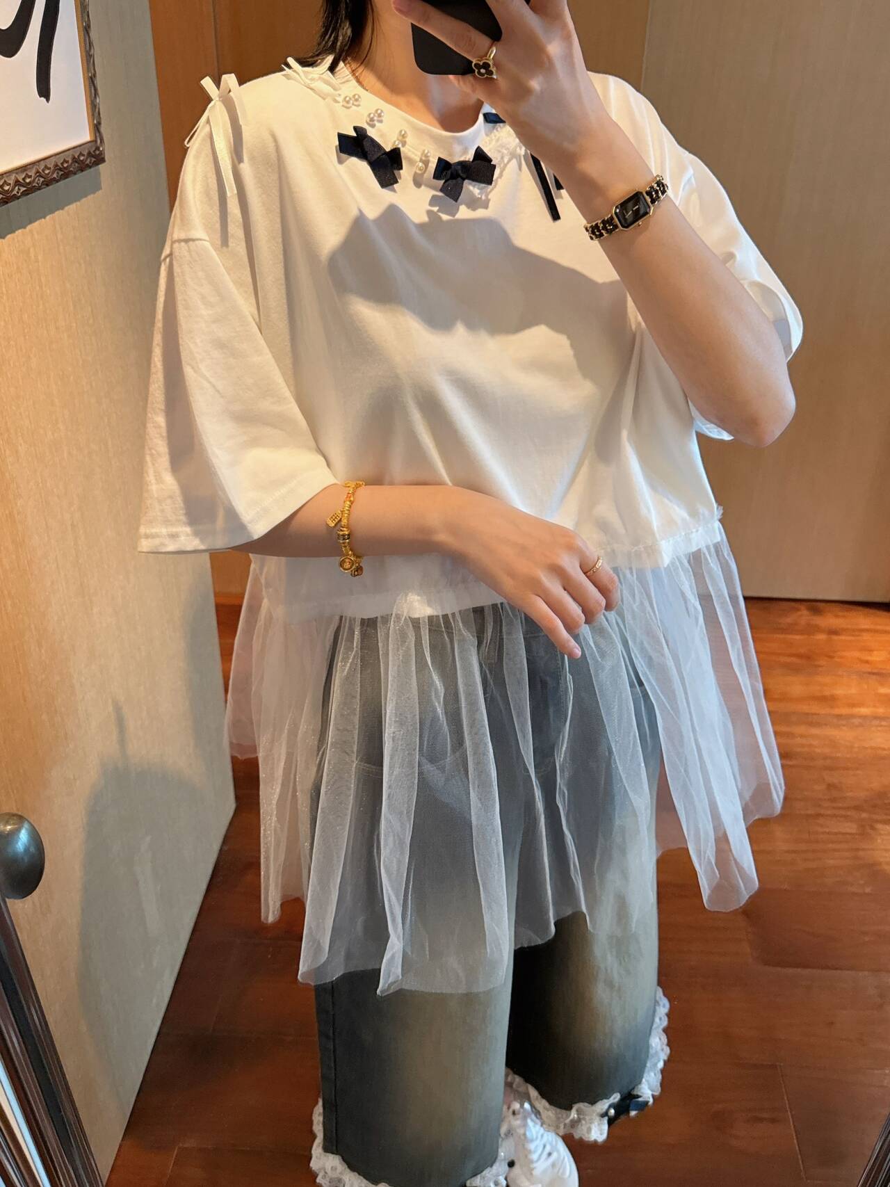 【张静芝】夏季新品 精致黑色蝴蝶结钉珍珠拼网纱宽松短袖T恤