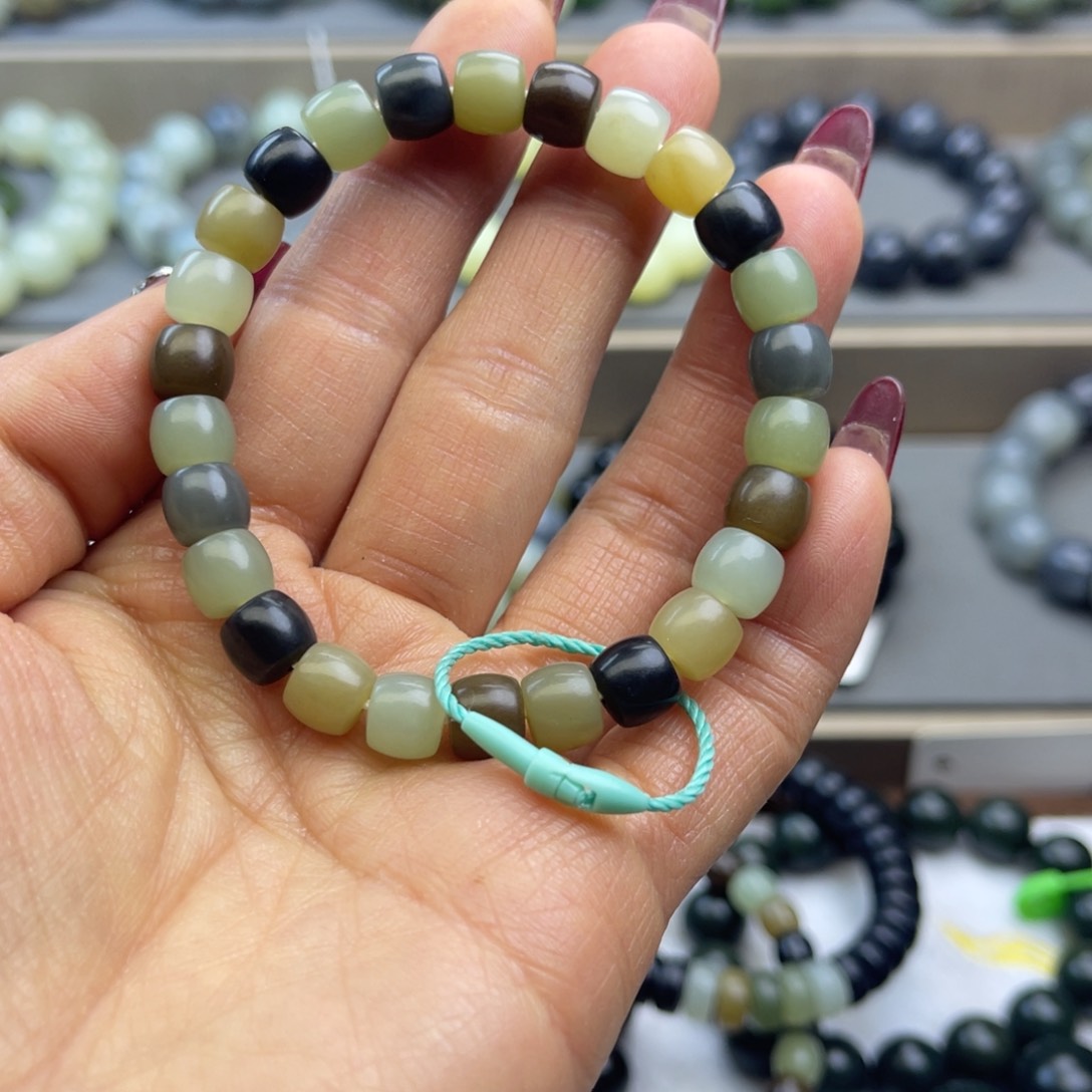 和田玉手链未镶嵌