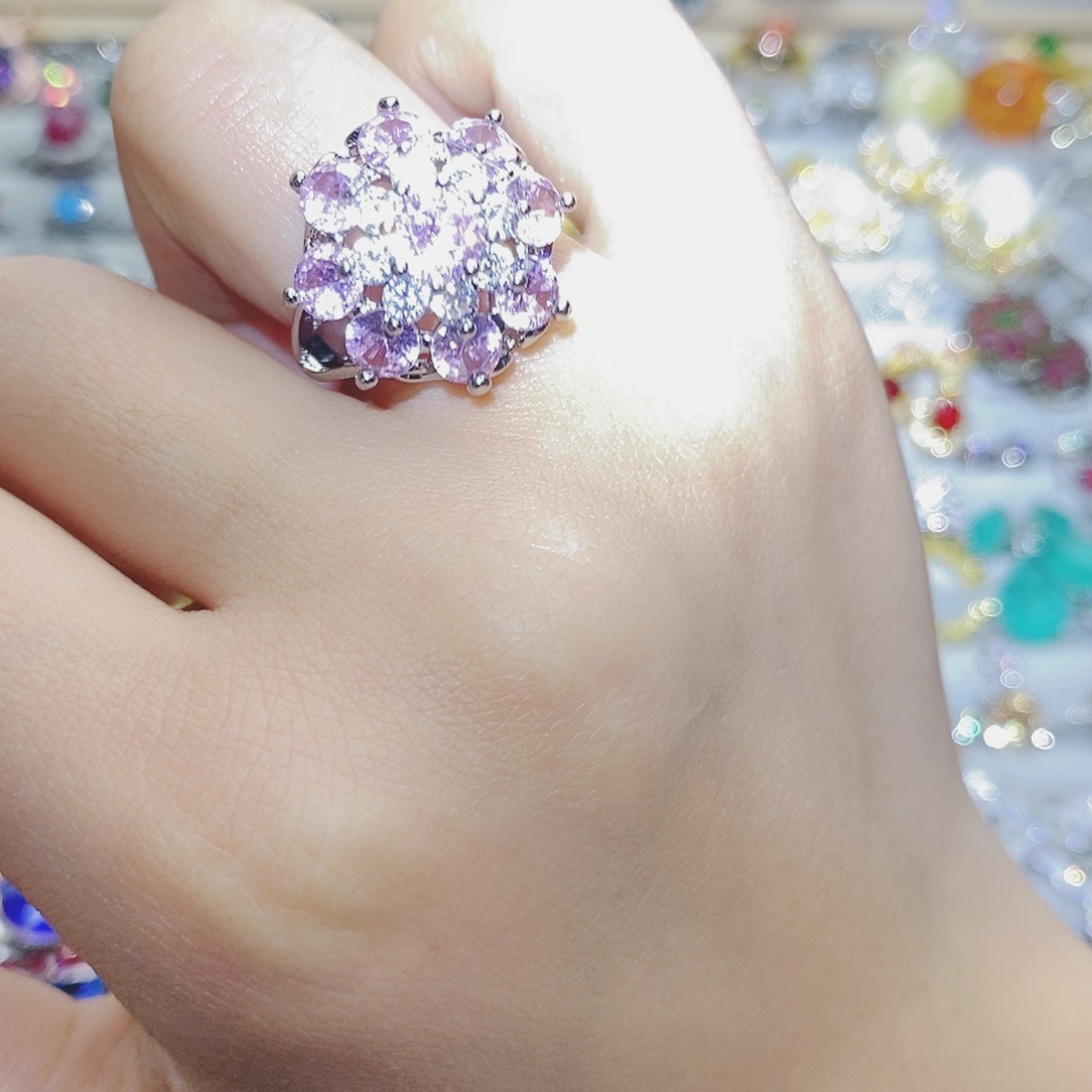 【闪购商品】托帕石耳饰银S925镶嵌