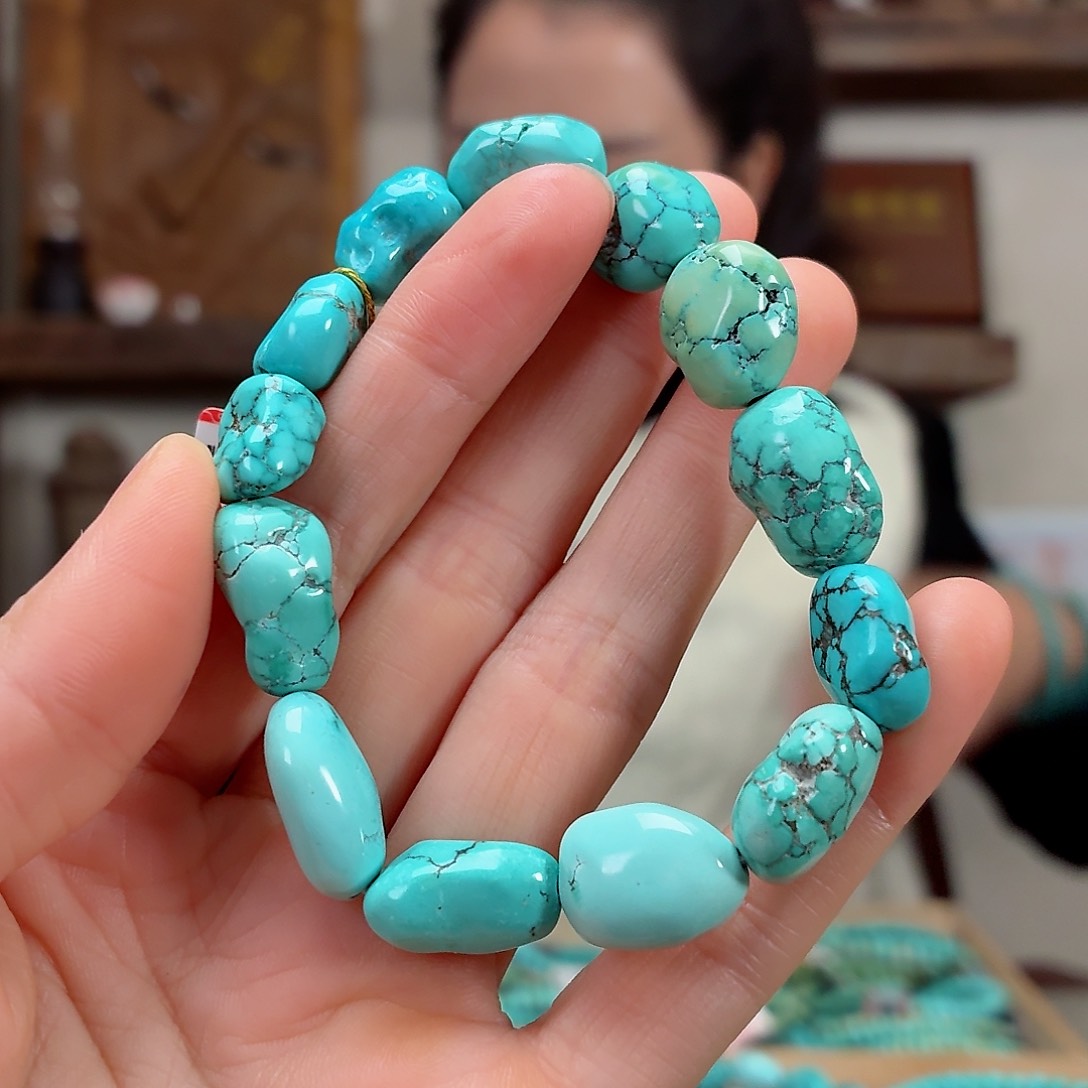 未镶嵌绿松石珠宝奇石