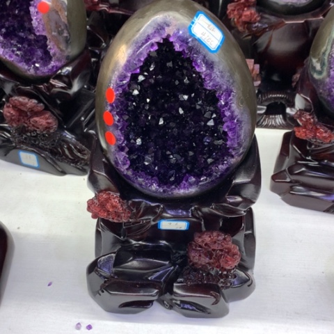 紫晶摆件未镶嵌莹