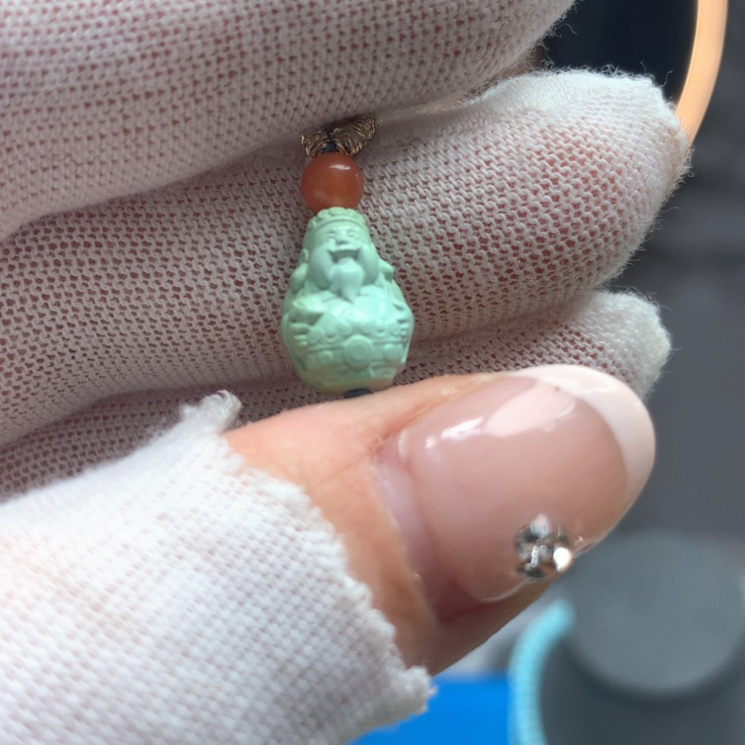 绿松石未镶嵌挂件