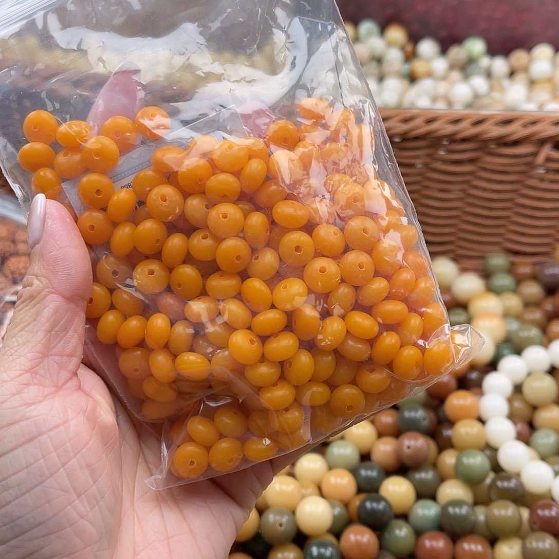 白玉菩提吊坠Q/9mm/100颗锅底