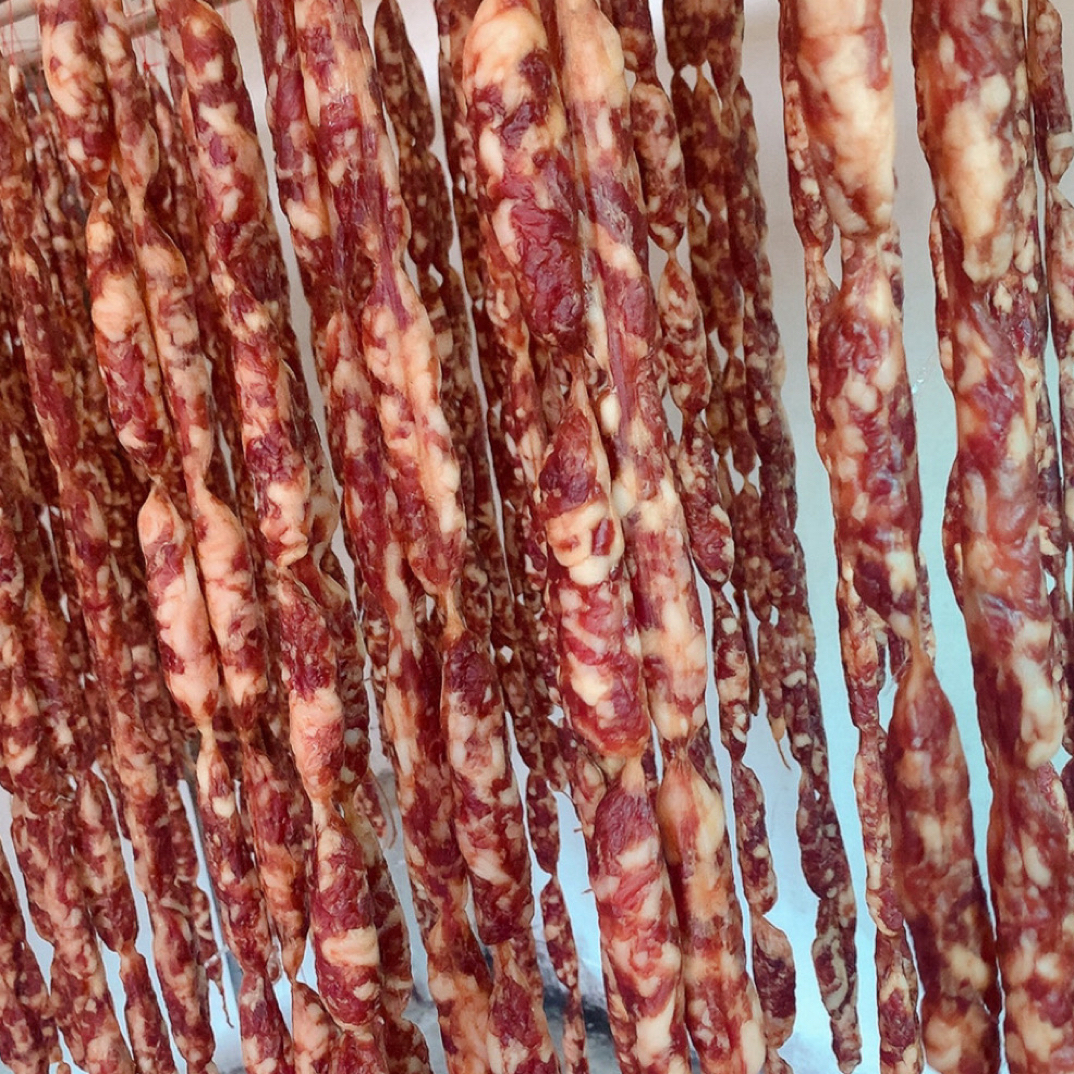 海丰公平特产咸香腊肠＂宁师傅＂下酒送礼佳品500克，收到放速冻保存