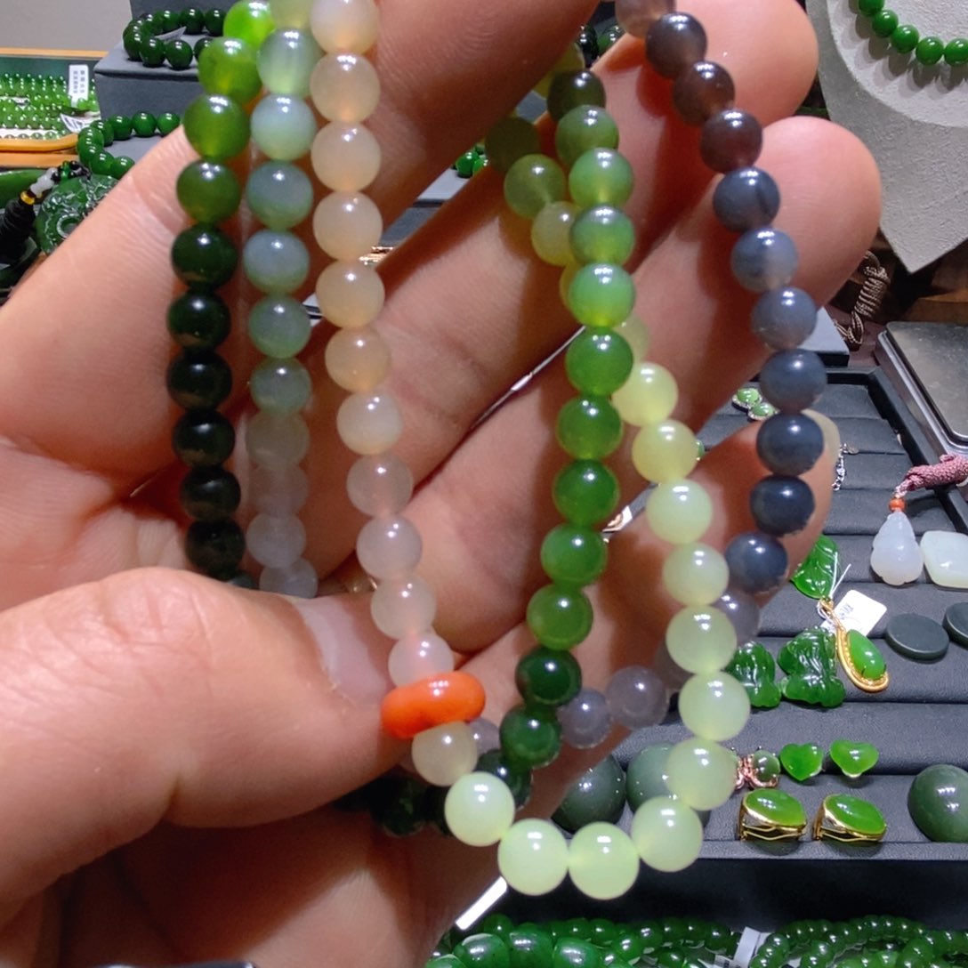 未镶嵌手链和田玉（碧玉）