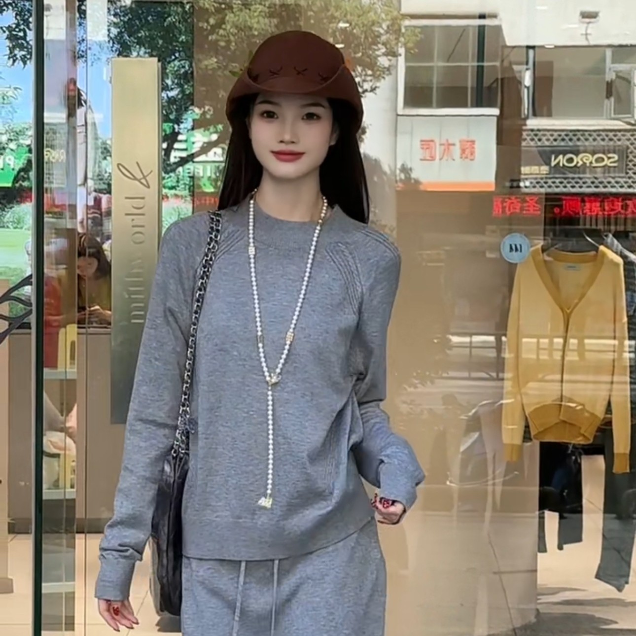 圆领单件薄款长袖休闲修身上衣毛衣