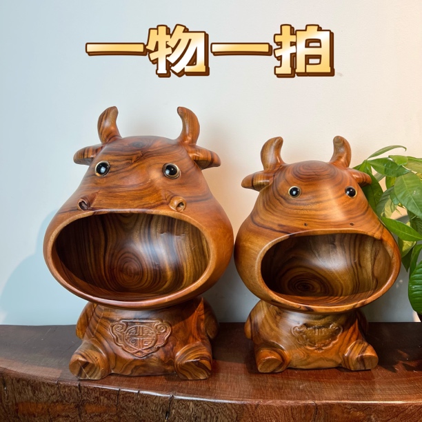 香樟木实木原木可爱牛气冲天实木客厅生肖牛桌面装饰