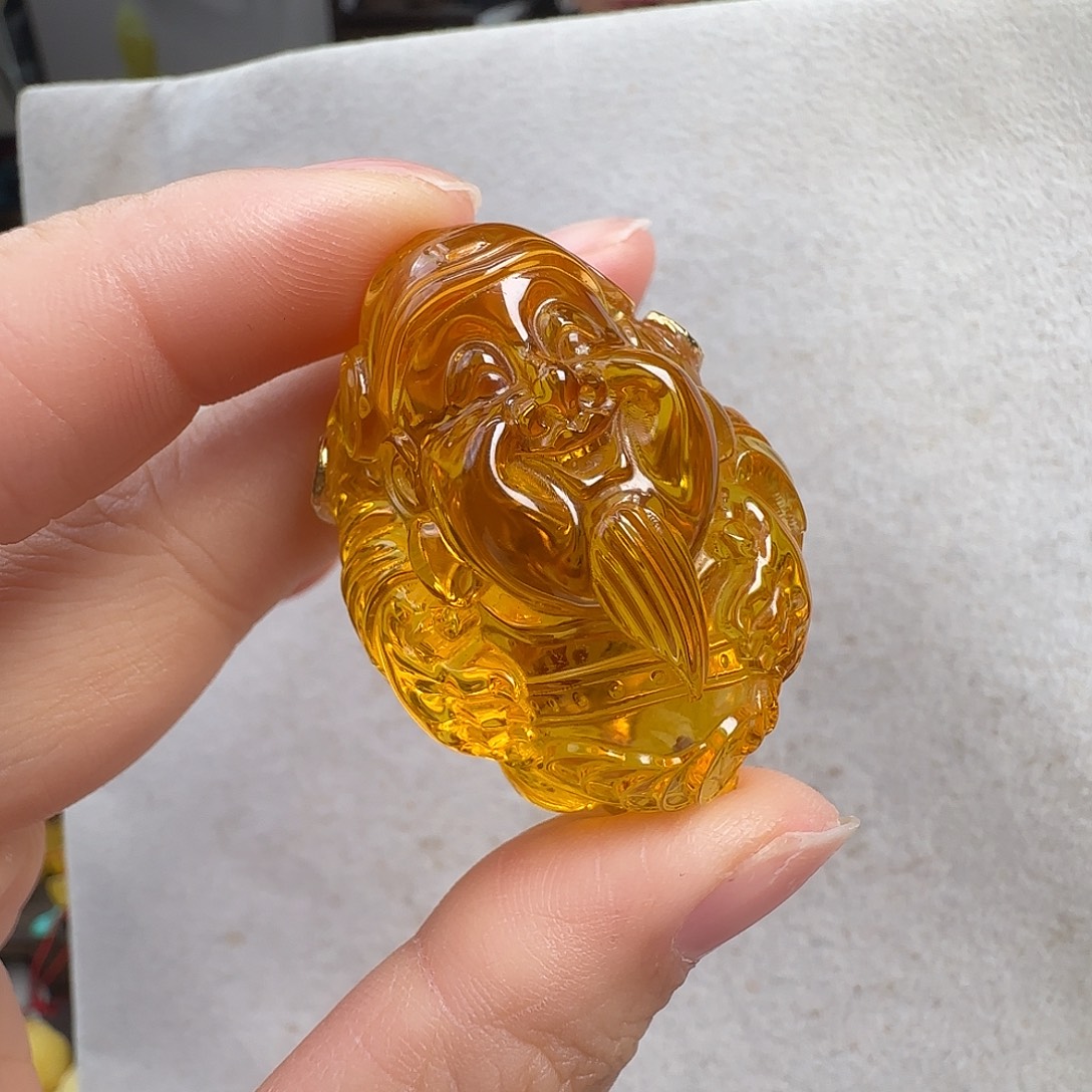 琥珀未镶嵌珠宝奇石