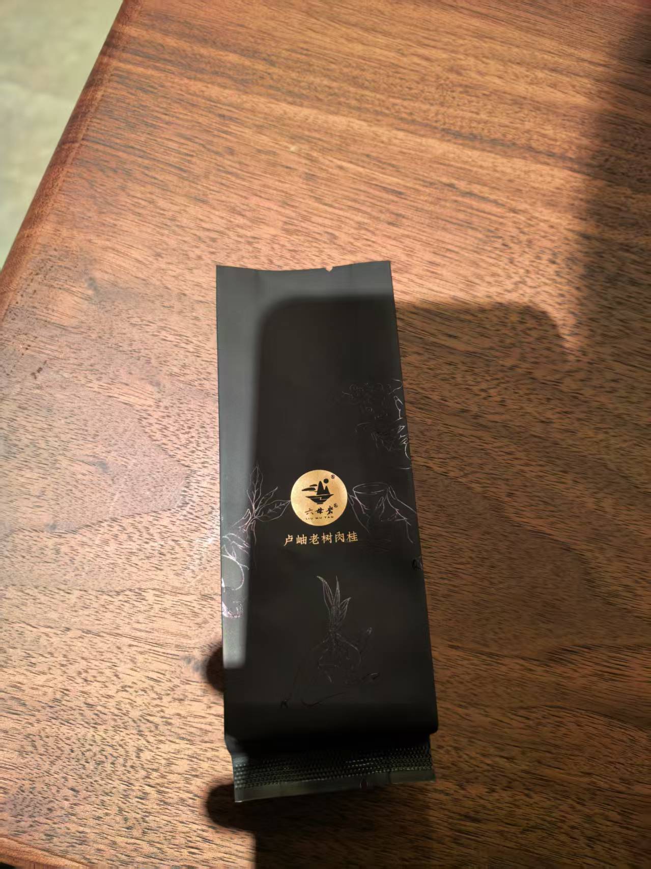 六母岩【卢岫老树肉桂9g】武夷岩茶