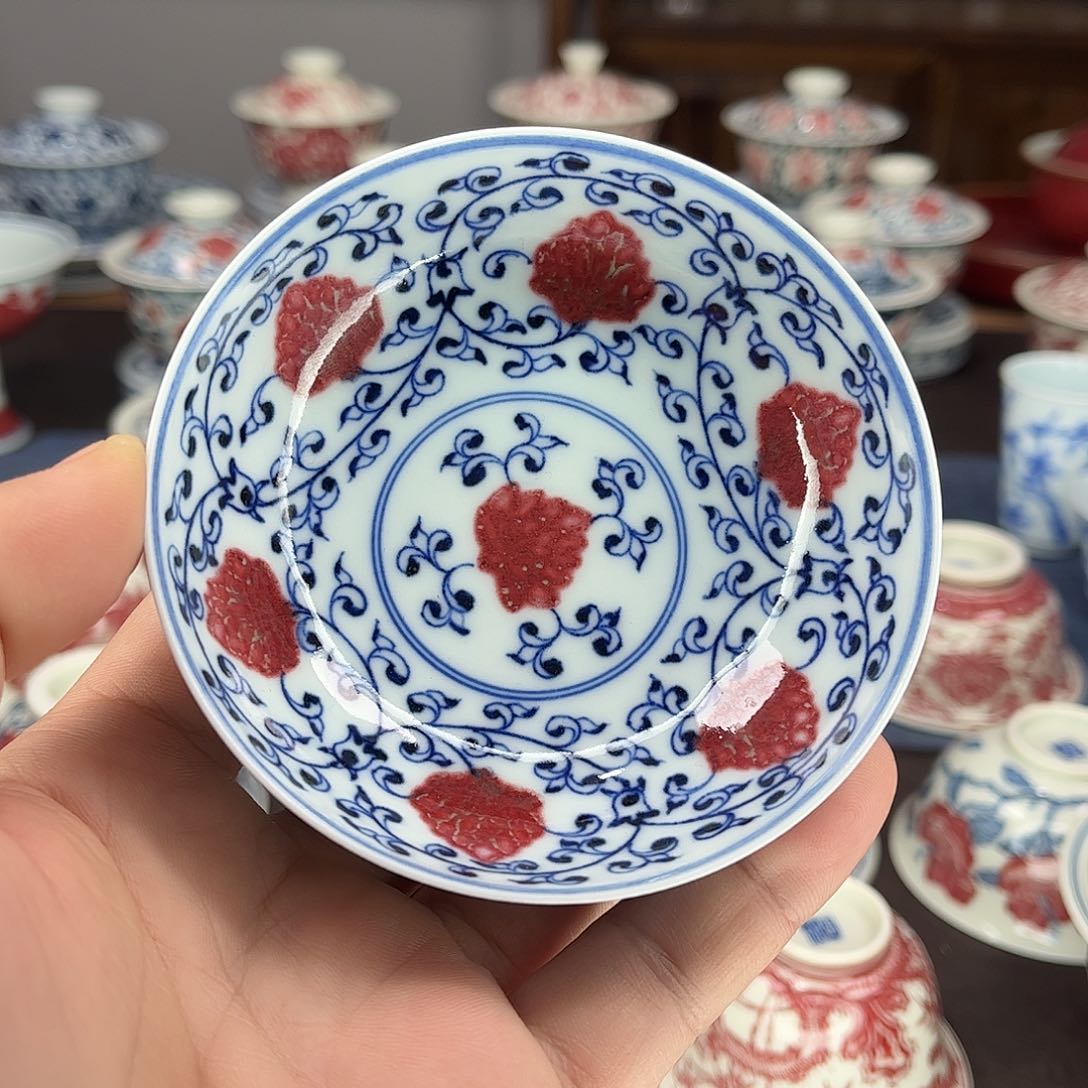 景德镇陶瓷青花釉里红