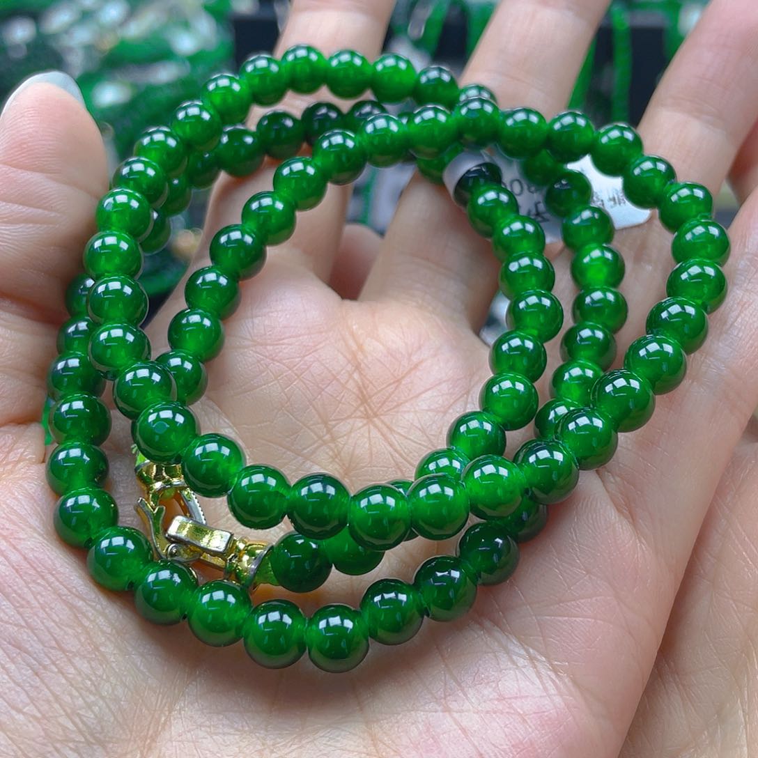 翡翠颈饰未镶嵌天然A货翡翠珠串卡7帝绿
