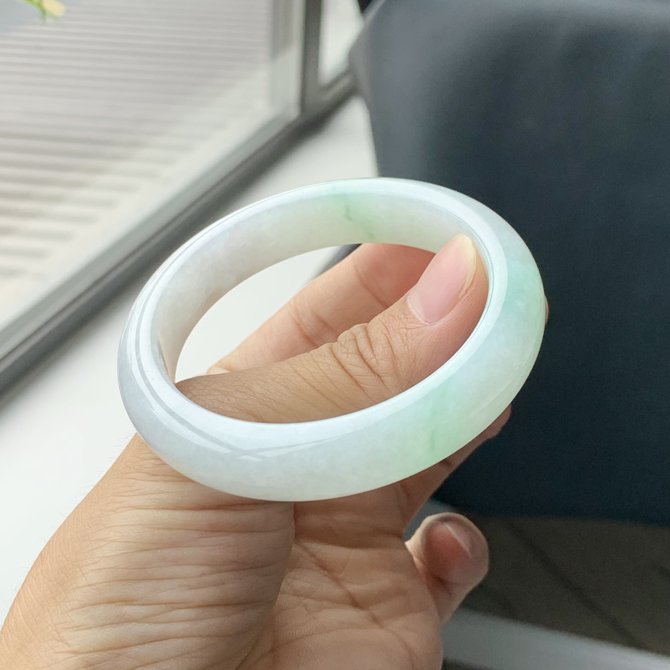 翡翠手镯350
