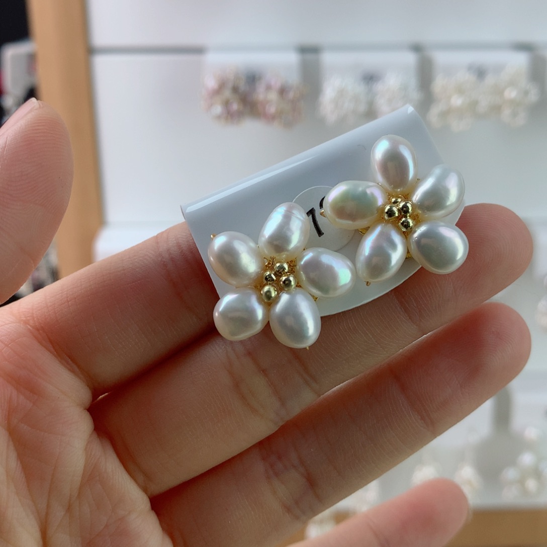 未镶嵌耳饰淡水珍珠