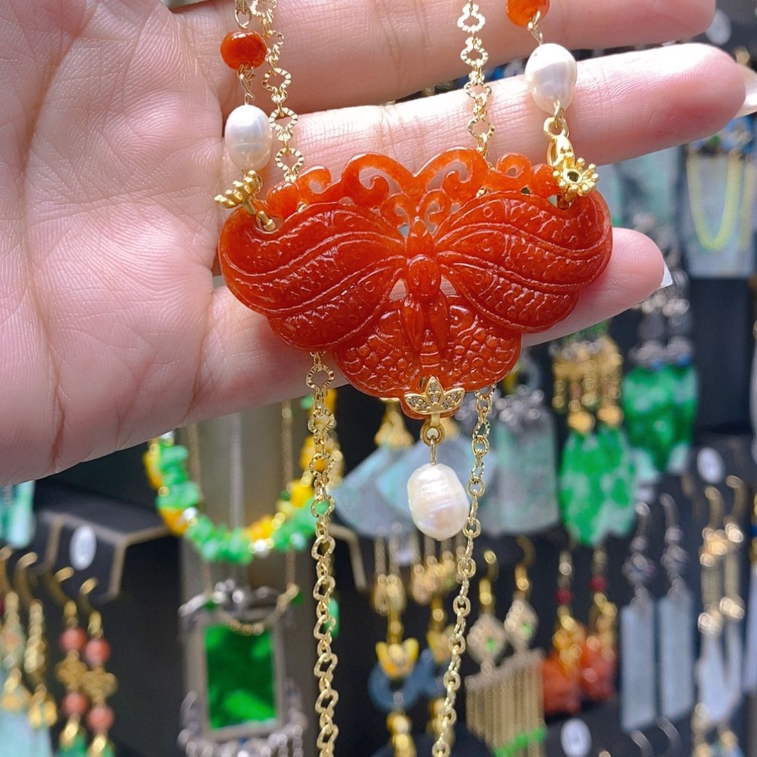 未镶嵌翡翠耳饰翡翠