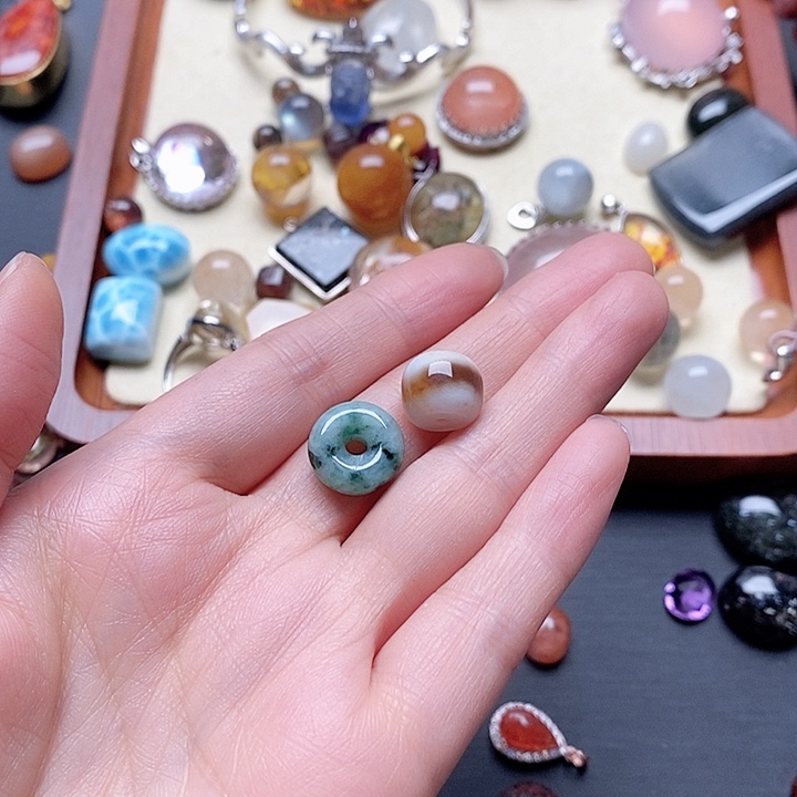 未镶嵌手链水晶藍****.