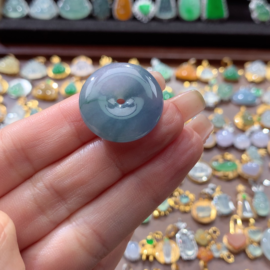 翡翠未镶嵌挂件三****1翡翠