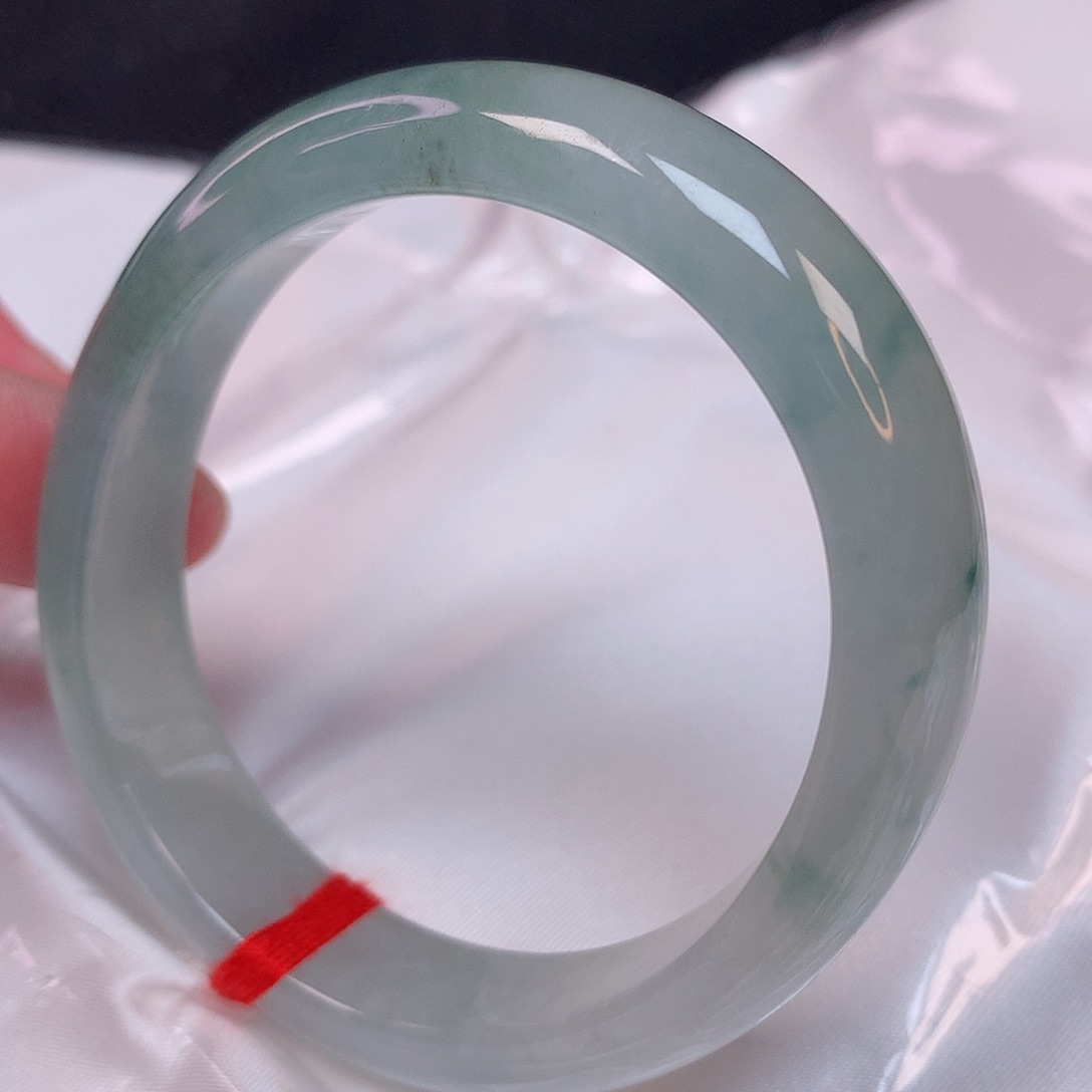 翡翠手镯（贵妃镯）未镶嵌55+