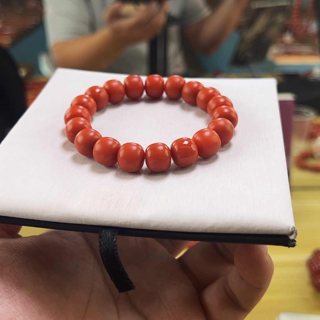 南红玛瑙未镶嵌手链