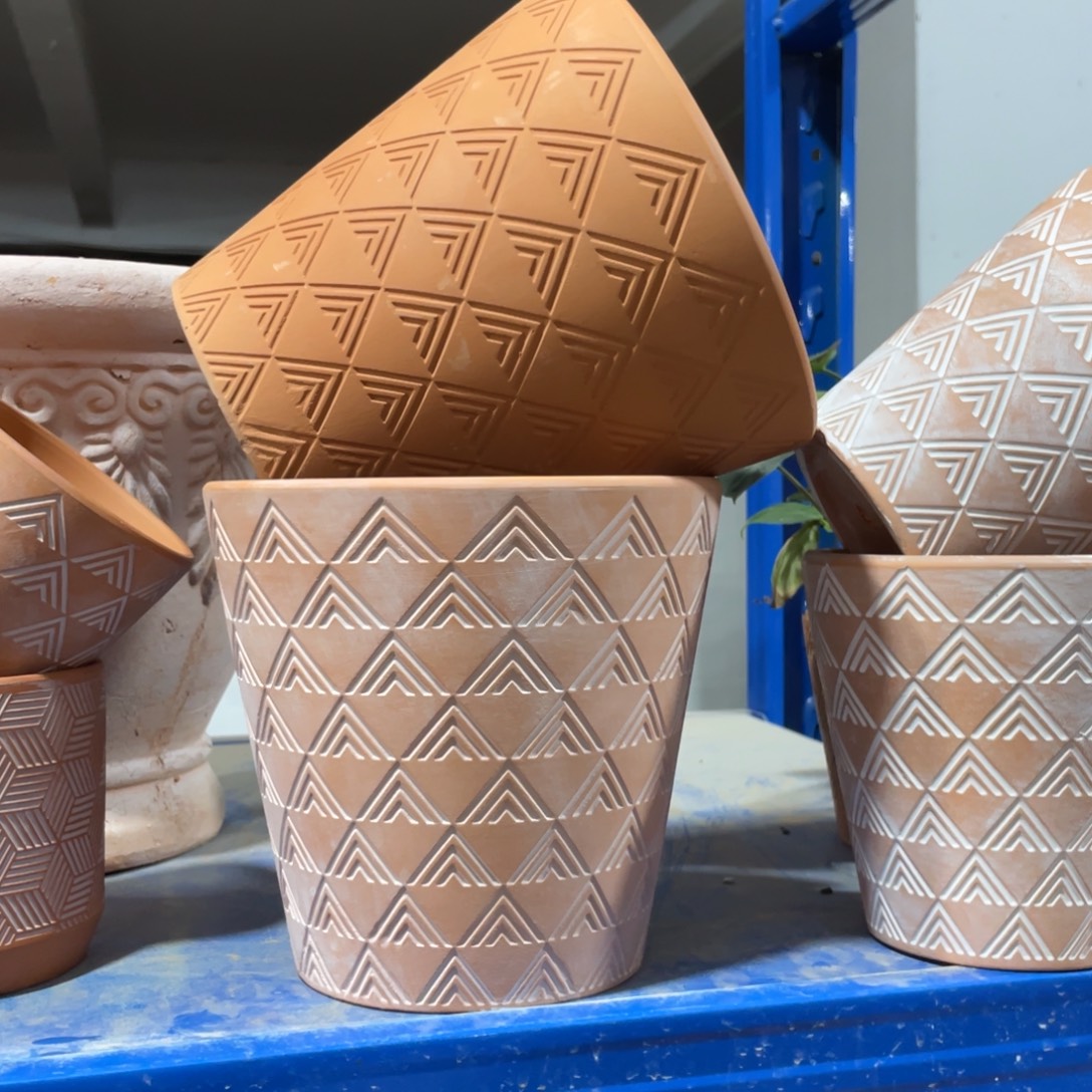 口18×17     备注颜色发1    红/白