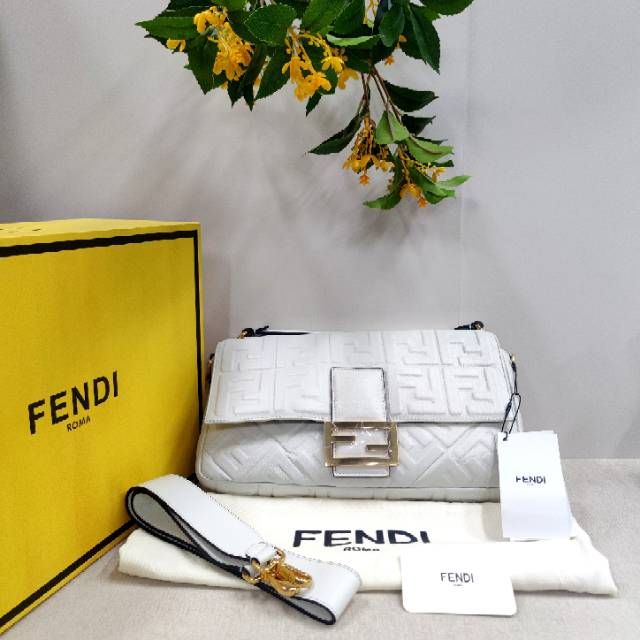 未使用/芬迪/包包/[251208XZWC]/C14037534123