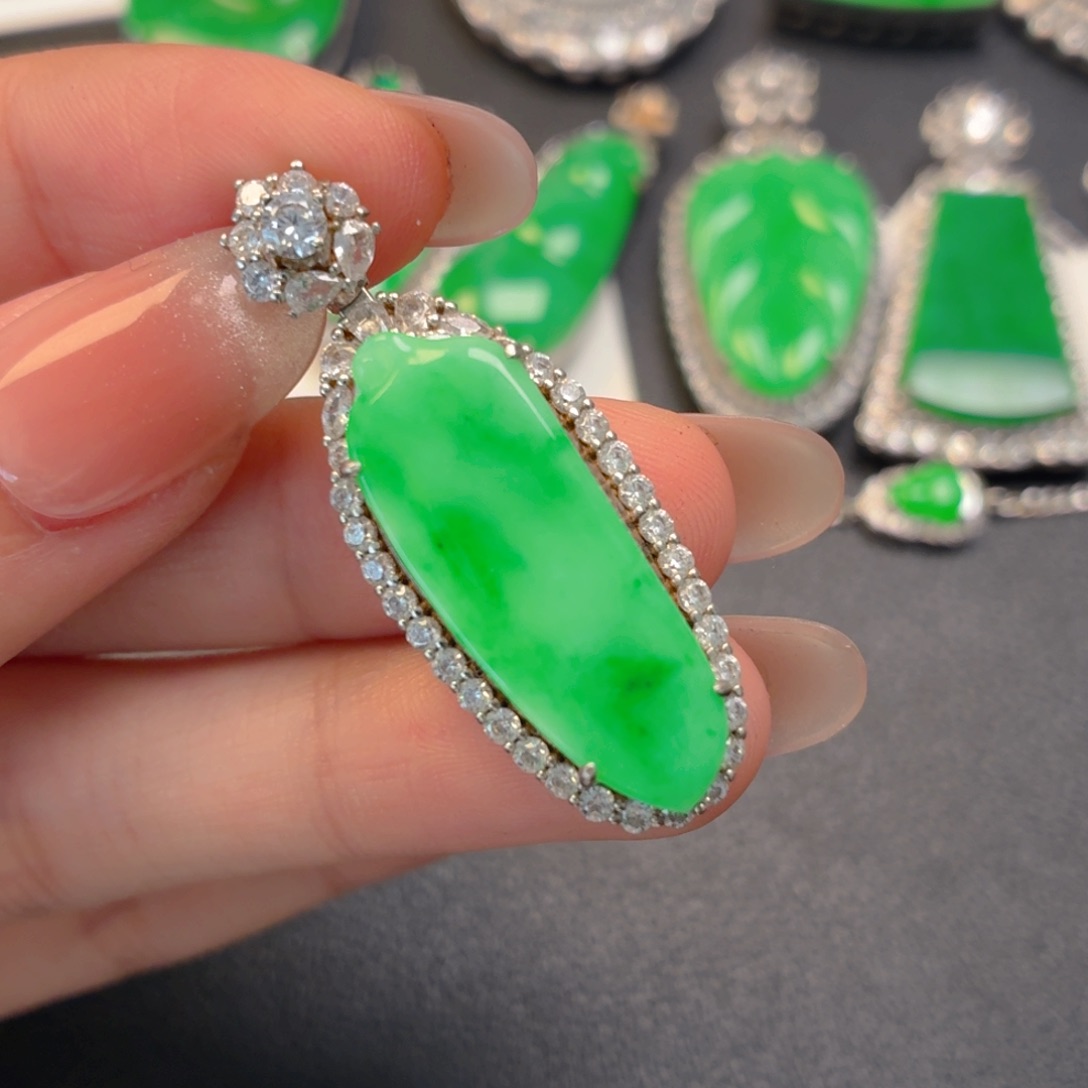 翡翠银S925镶嵌颈饰