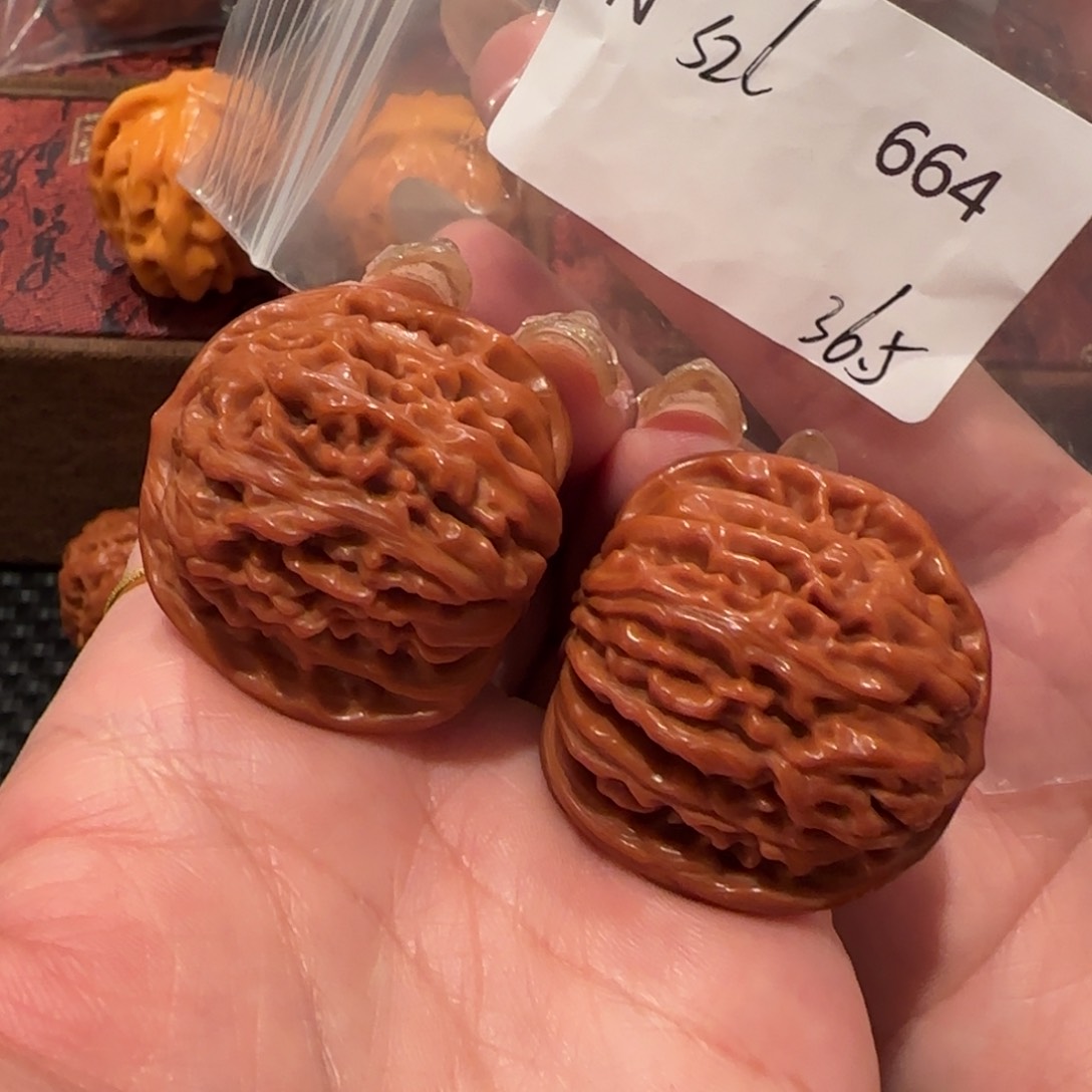 桃核吊坠四座楼36精品