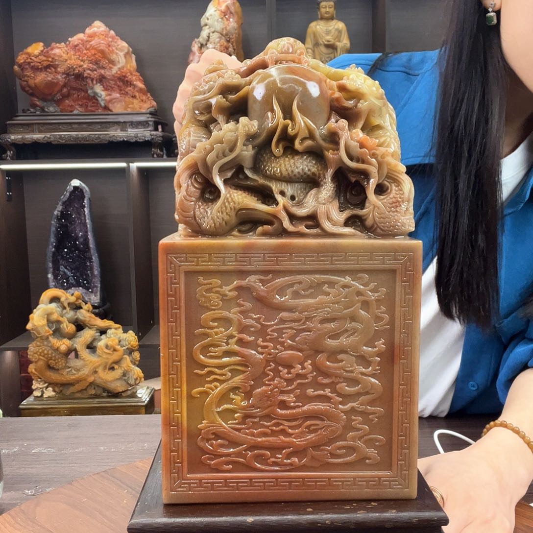 寿山石前**筑。。。。。？？。。。。。。。