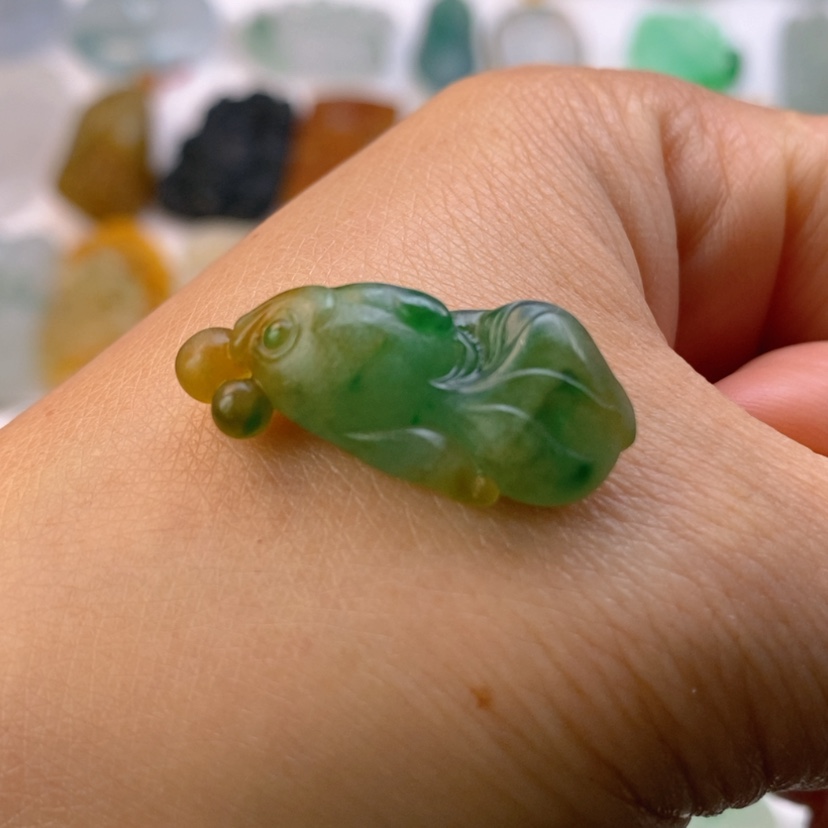 【闪购商品】定制翡翠未镶嵌鱼