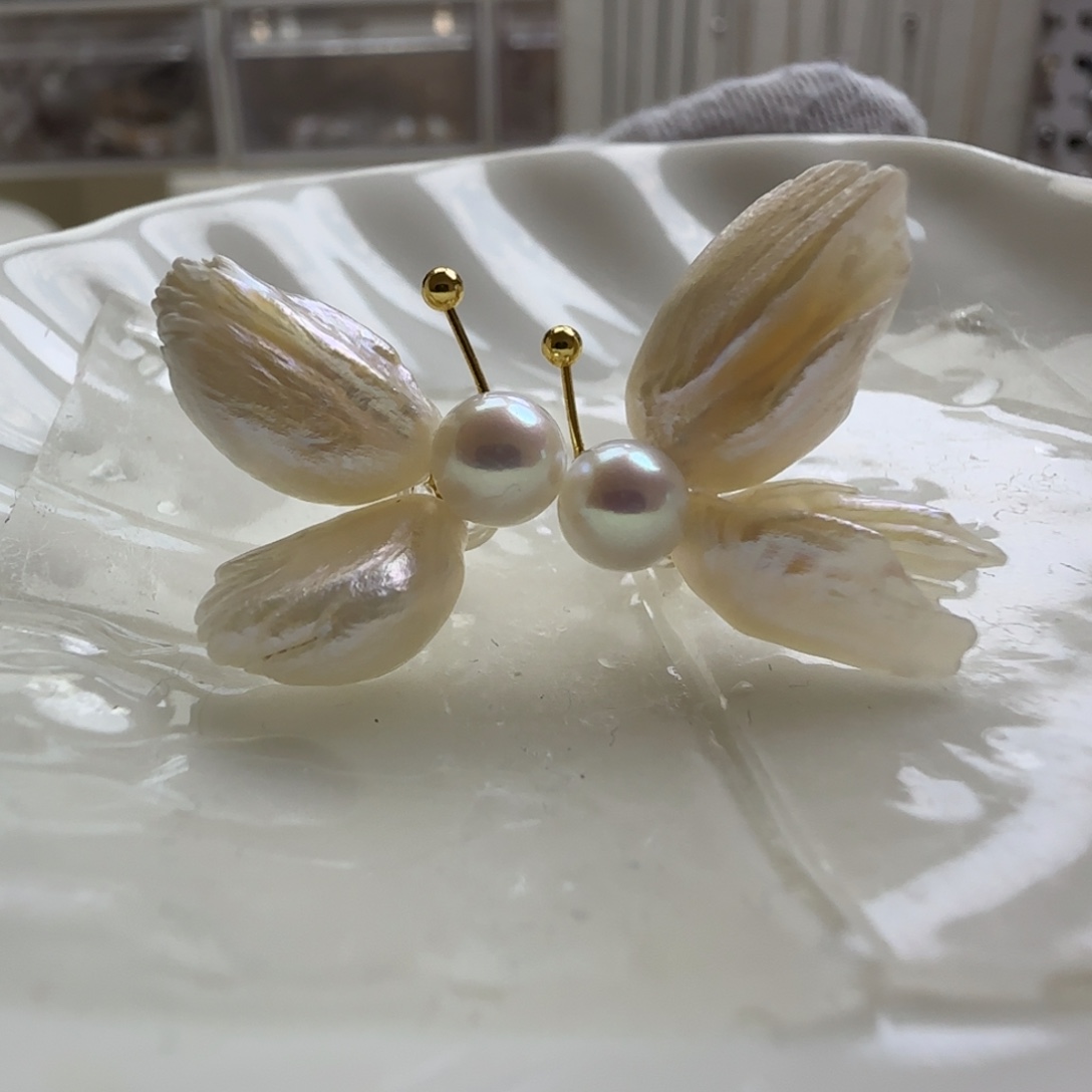银S925镶嵌耳饰淡水珍珠