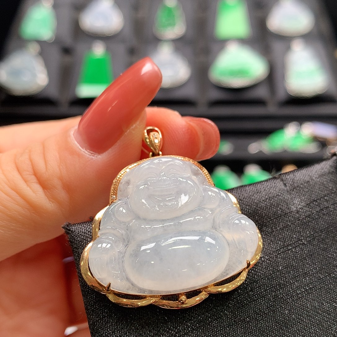 翡翠18K金镶嵌颈饰佛公