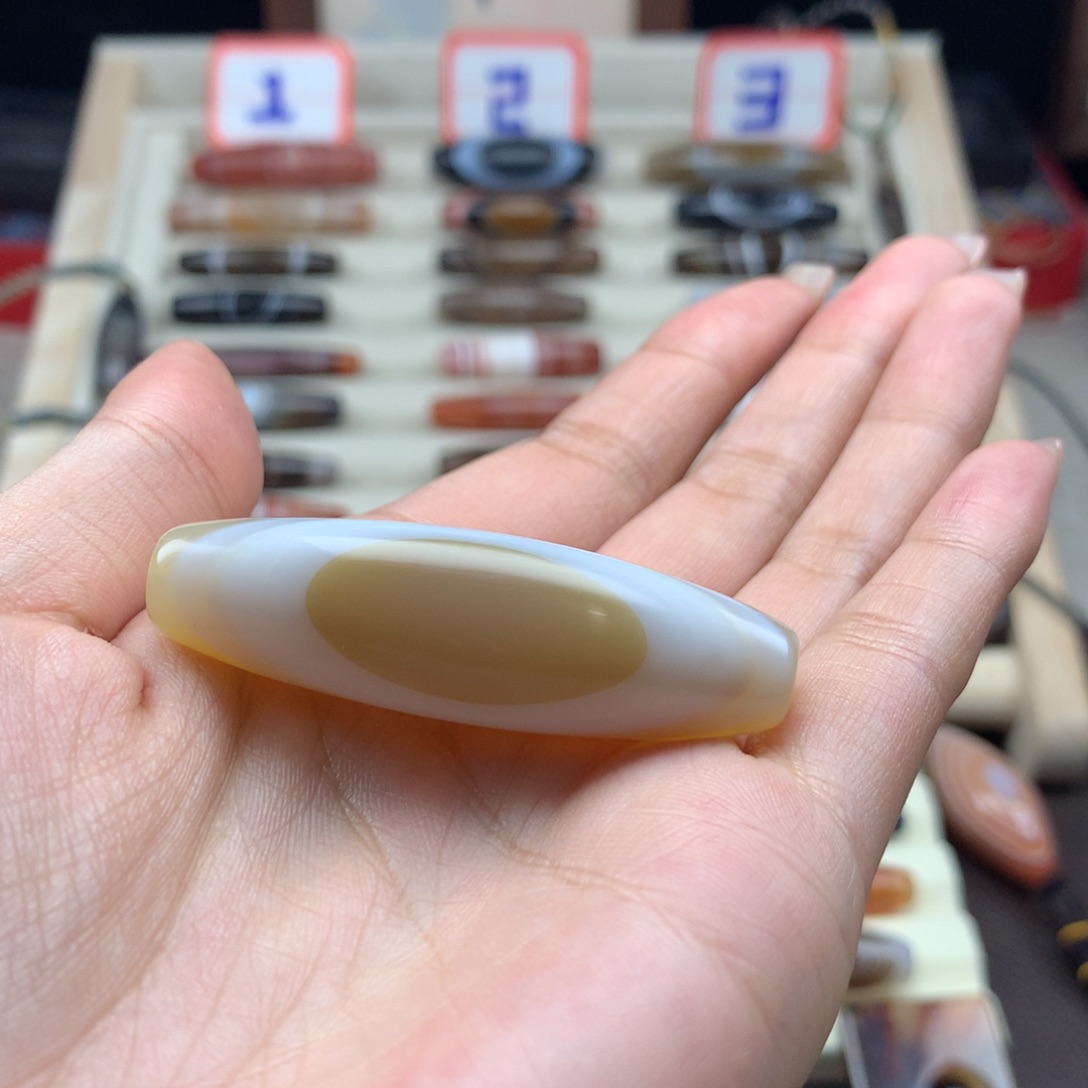 玛瑙/玉髓手链未镶嵌一****儿