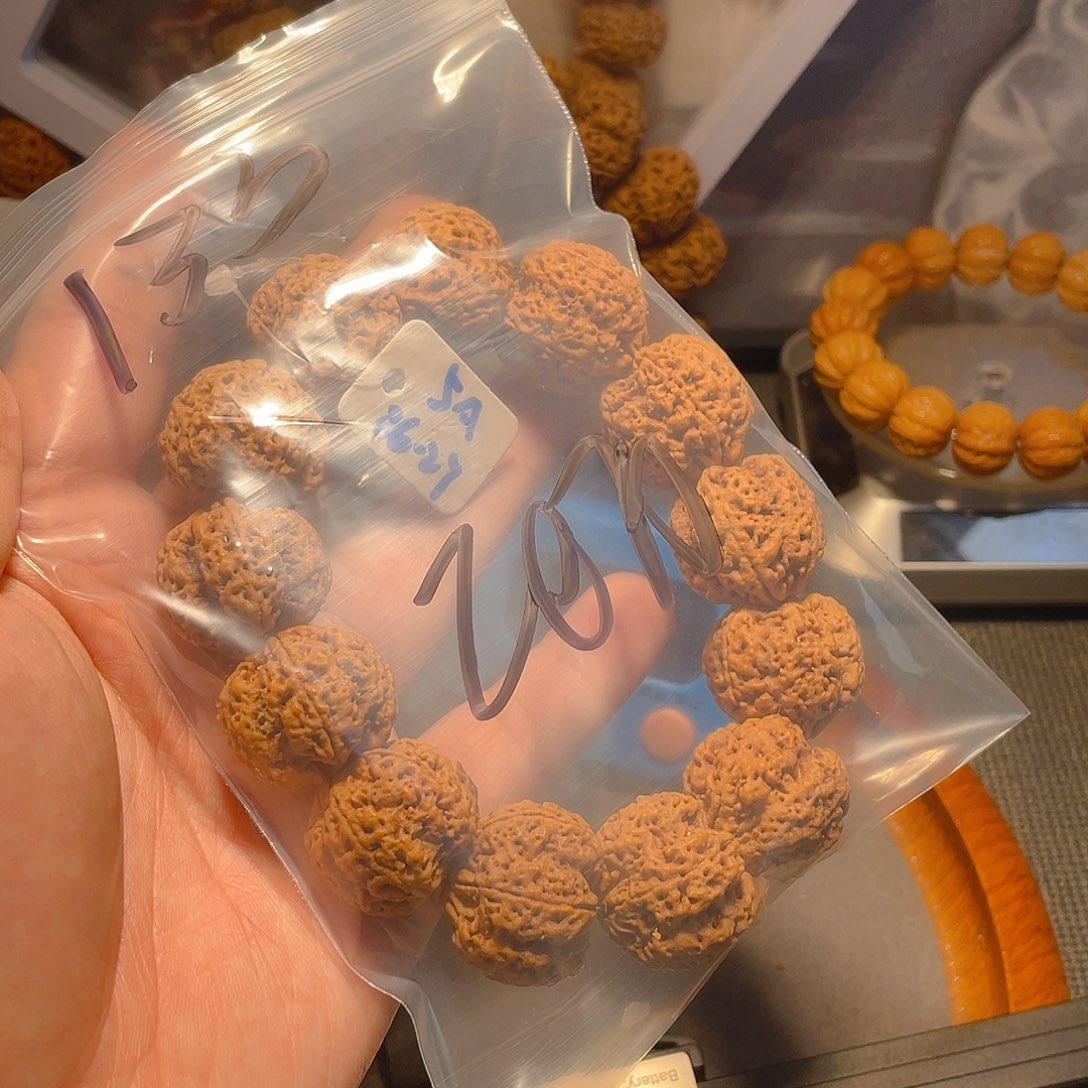 手串金刚菩提Z**o蜂王