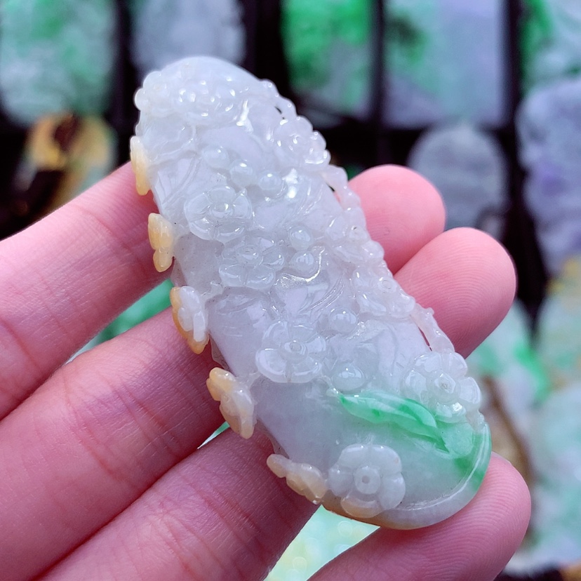 【闪购商品】翡翠颈饰未镶嵌挂件