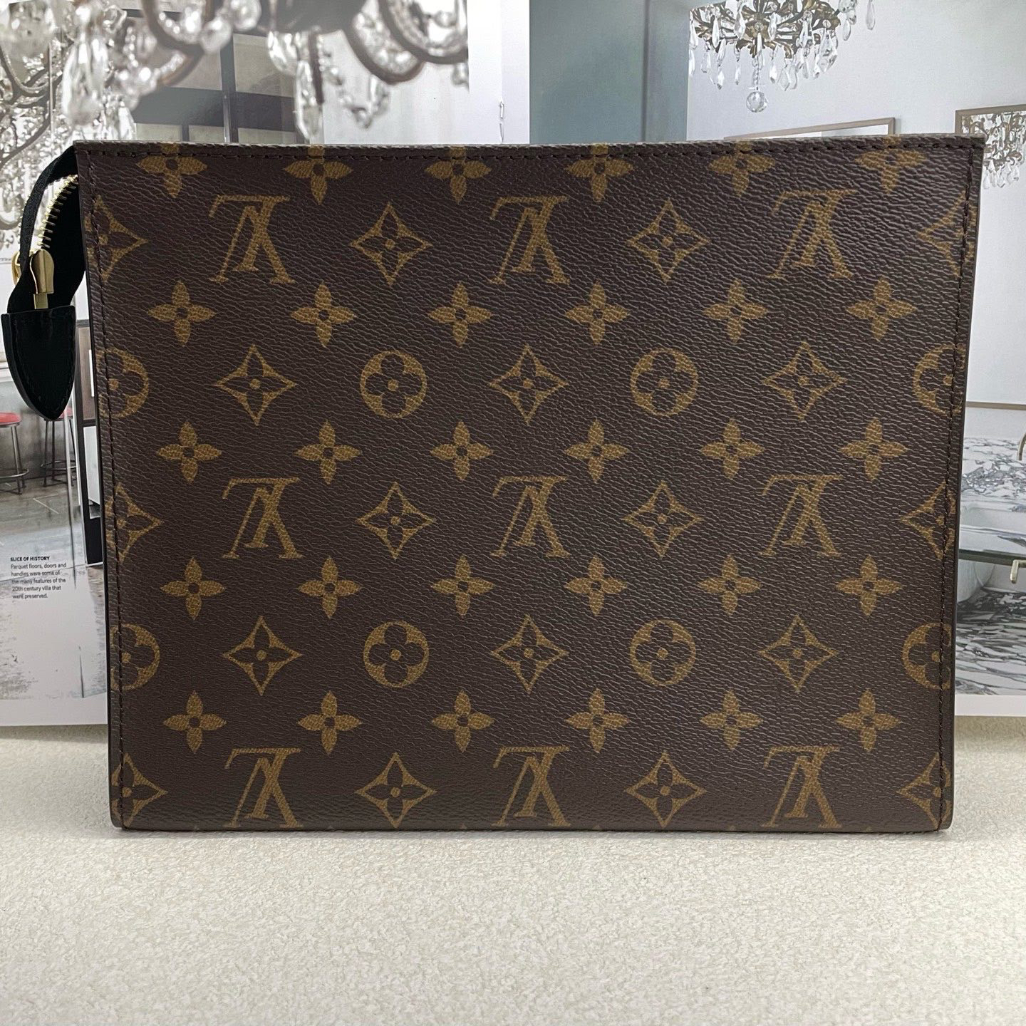 95新 LouisVuitton/路易威登 LV 棕花黑边洗漱包 芯片 25-20-6cm 