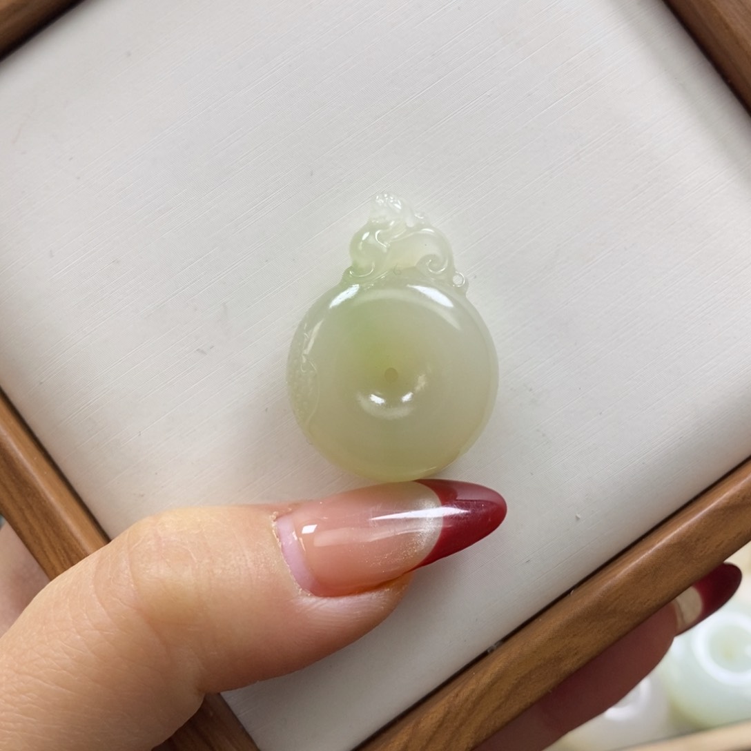 【闪购商品】和田玉吊坠未镶嵌