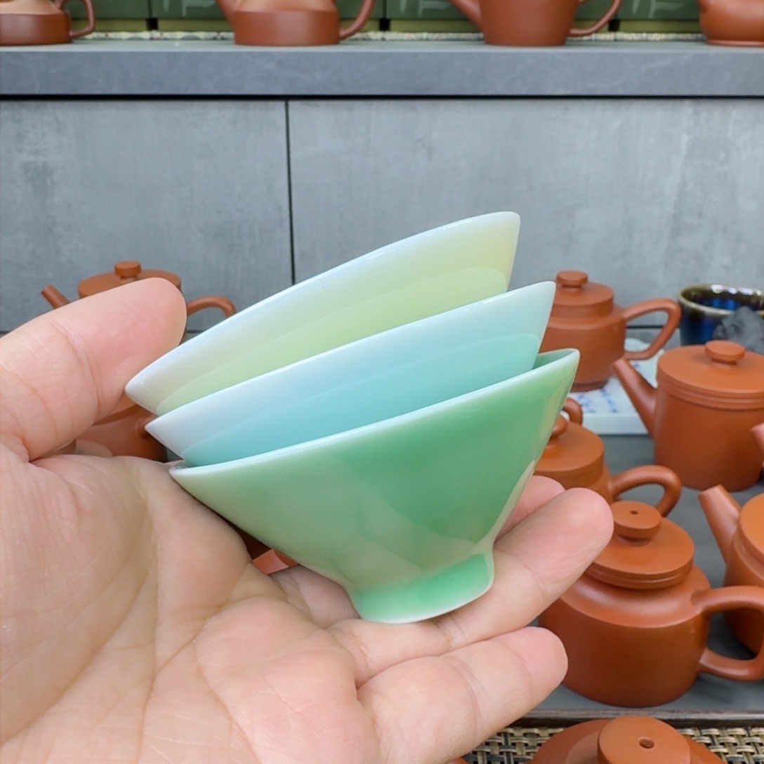 杯微瑕龙泉斗笠三个