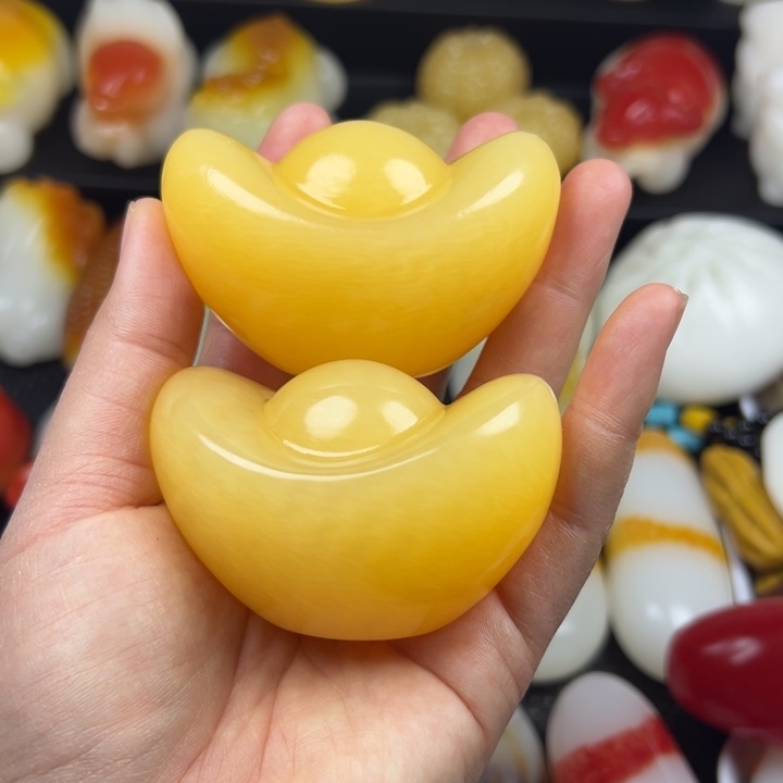 新疆戈壁五彩石金丝