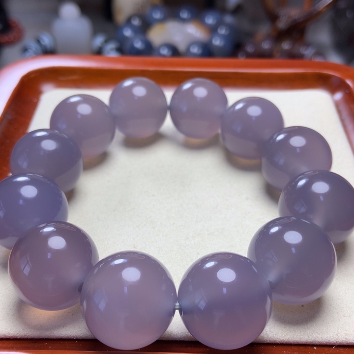 玛瑙/玉髓手串未镶嵌冰底 帝王浅紫