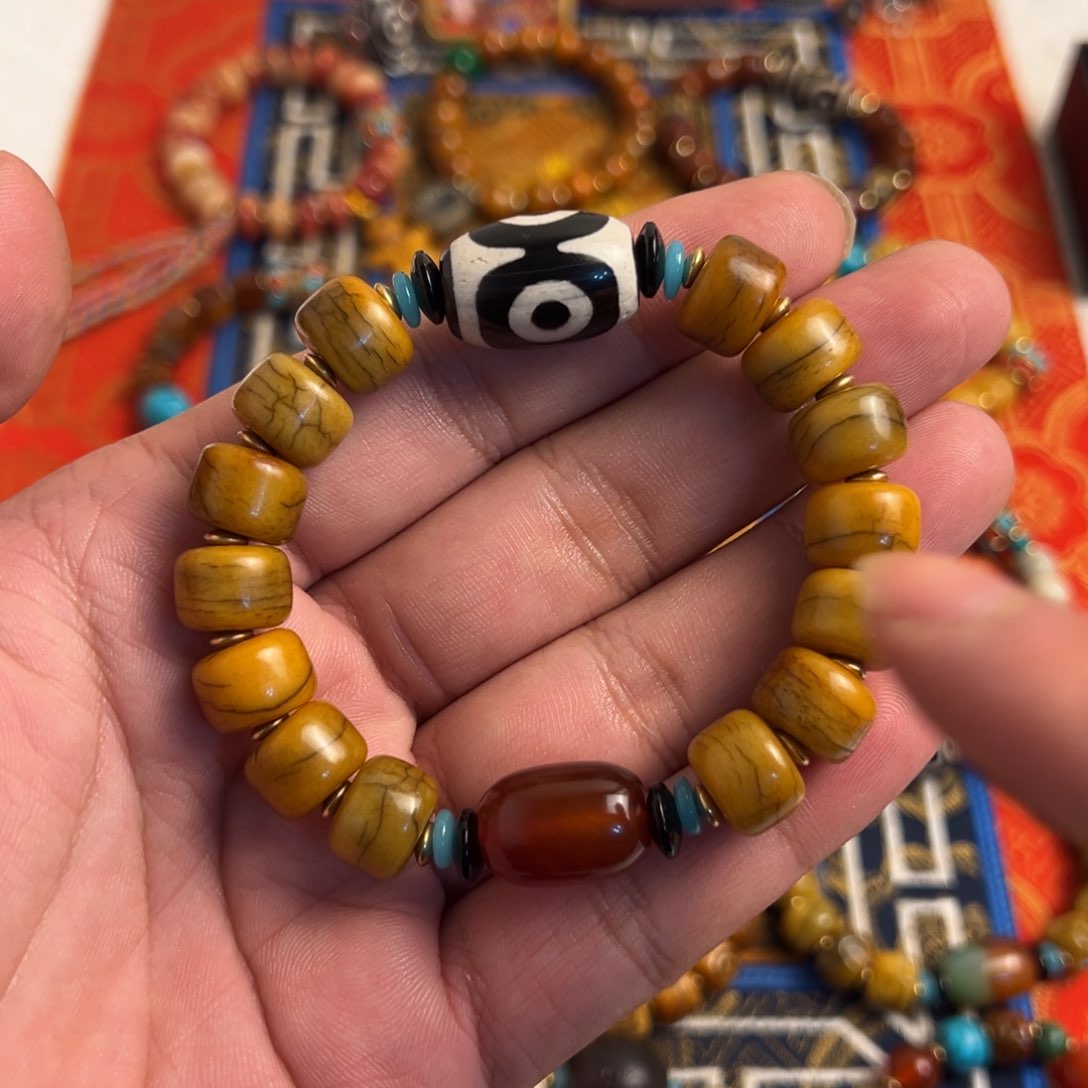 泥塑哈哈哈哈哈哈哈