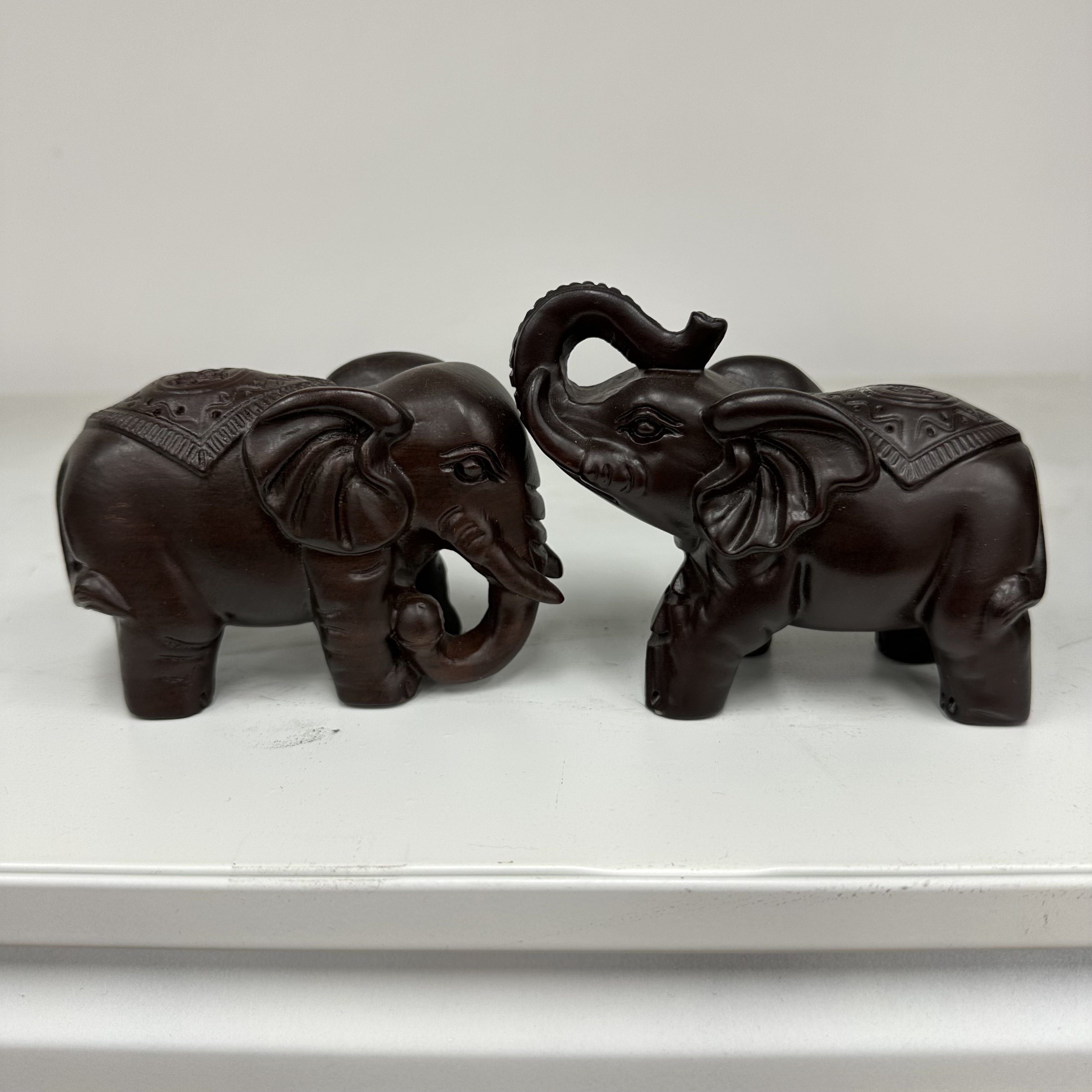 十三【黑檀木雕象一对】长12宽5高9cm（孤品摆件 介意微瑕勿拍）