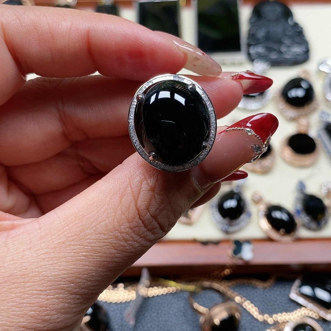 翡翠戒指18K金镶嵌A****郝