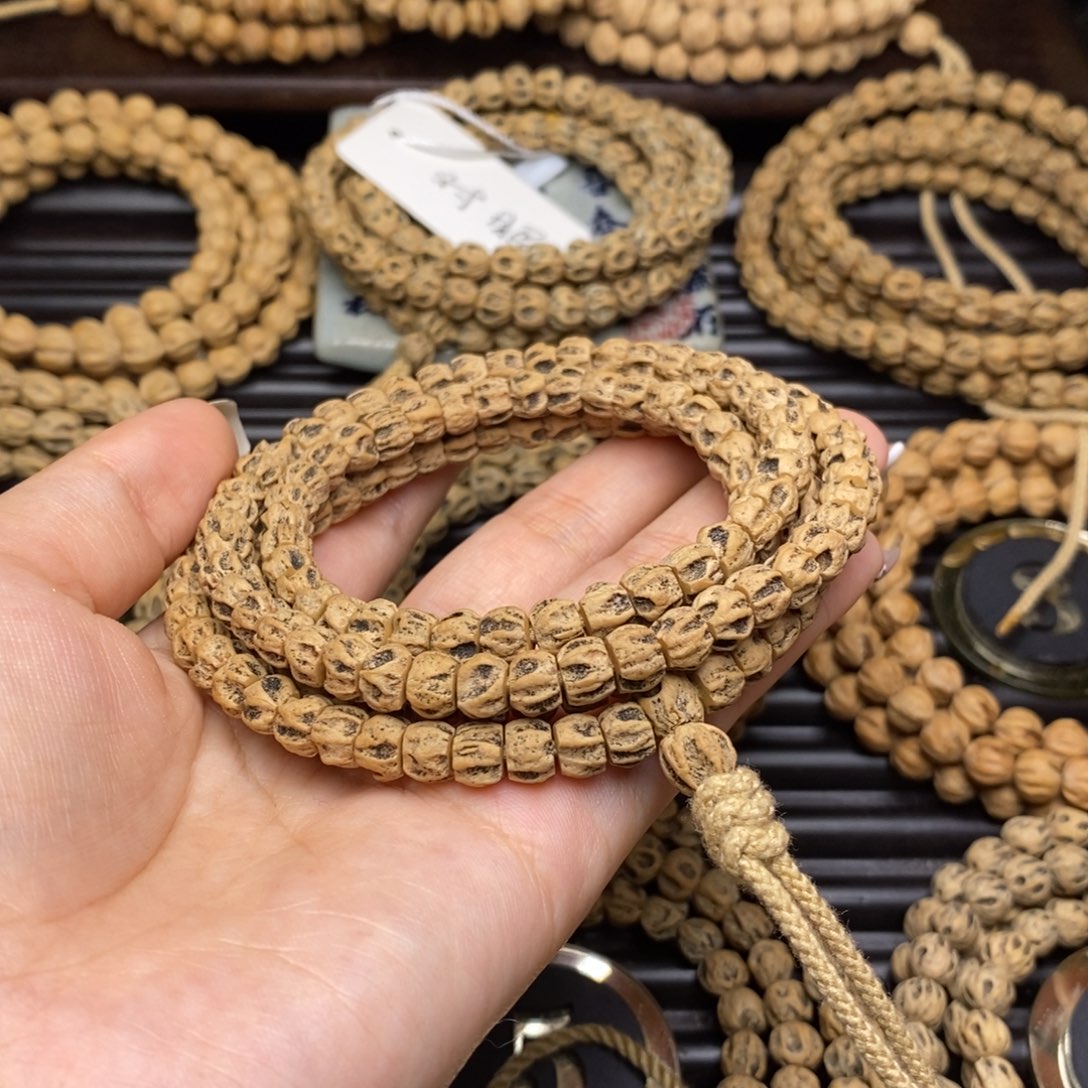 柏香籽/百香籽吊坠崽****